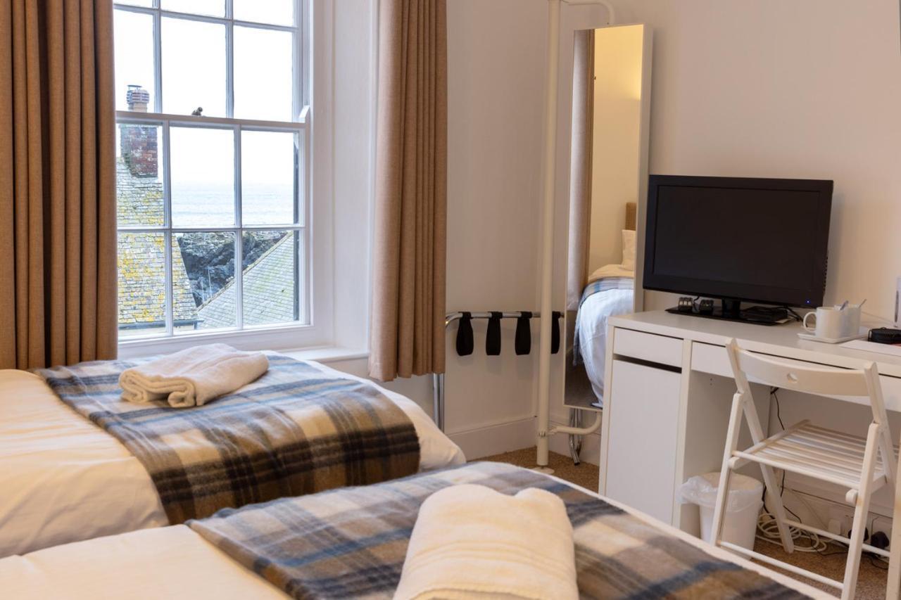 Cadgwith Cove Inn Kamer foto