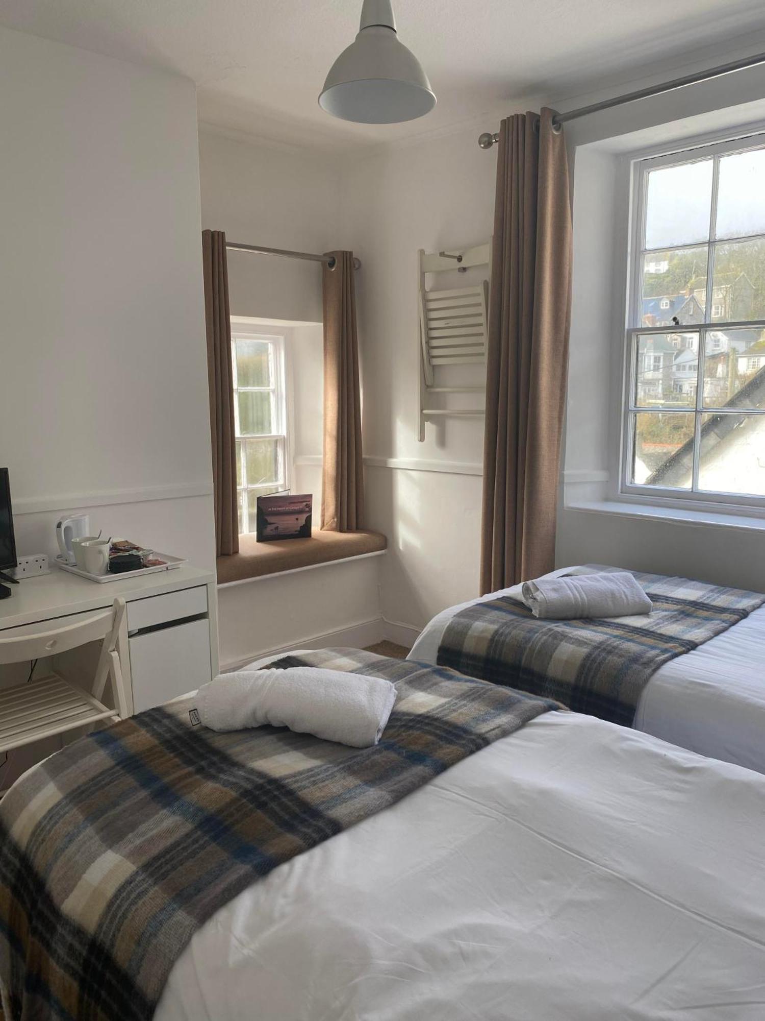 Cadgwith Cove Inn Kamer foto