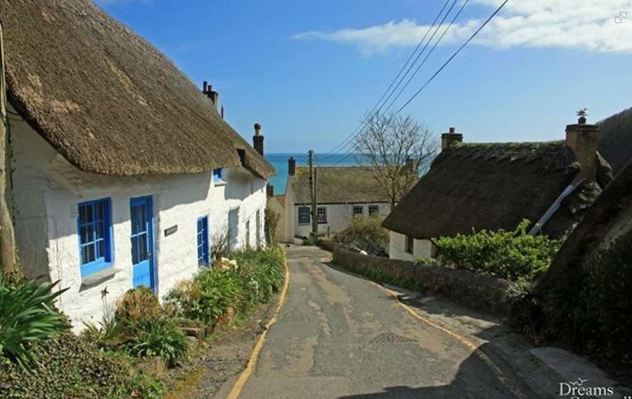 Cadgwith Cove Inn Buitenkant foto
